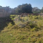 Terreno no  bairro do Tremembé. Com casas alto padrão