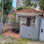 Casa na Vila Madalena com 240 metros quadrados de terreno