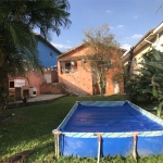 Vende-se: Terreno com Casa Térrea e Quintal Grande, no Horto Florestal!