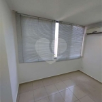 Sala Comercial à venda com 26 m² 2 Banheiros em Pinheiros