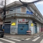 IMÓVEL COM 2 MORADIAS E PONTO COMERCIAL, BOM PARA RENDA . .