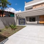 Sobrado Triplex com 3 dormitórios (1 suite) à venda. São 183 m² por R$ 1.365.000 no bairro Santa Quitéria em Curitiba/PR