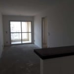 ** APARTAMENTO COM VARANDA  **