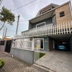 Sobrado com 3 dormitórios à venda, 140 m² por R$ 719.000,00 - Umbará - Curitiba/PR