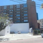 Vendo Loft no Bairro Moinhos de Vento, junto a Avenida Goethe em Porto Alegre