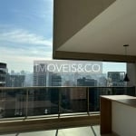 Apartamento semi-mobiliado NOVO à venda na Vila Olímpia, São Paulo-SP, com 4 suítes, 4 vagas de garagem, 275m².