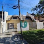 Casa duplex com suite no térreo e quintal espaçoso!