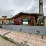 CASA COM EXCELENTE LOCALIZAÇÃO  NO CENTRO DE NAVEGANTES - SC