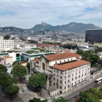 Excelente Quarto e Sala, no Centro do Rio de Janeiro, em frente ao Sambódromo.