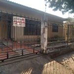 Casa com 3 quartos para alugar na Rua Santa Joaquina de Vedruna, 840, Zona 05, Maringá