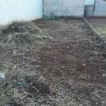 Terreno a venda  no bairro Jardim Paulista
Fica a 01 quarteirão da Av.Guaiapó
Lado Esquerdo ja foi construido