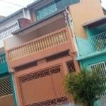 CASA (SOBRADO) À VENDA COM 3 DORMITÓRIOS SENDO 1 SUÍTE COM 2 VAGAS COBERTAS - JARDIM CAÇULA - JUNDIAI - SP.