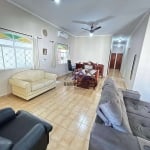 Casa com 4 dormitórios à venda, 205 m² por R$ 750.000,00 - Jardim Britânia - Caraguatatuba/SP