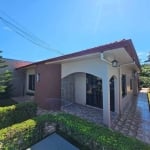 CASA COM PISCINA NO BAIRRO SÃO CRISTOVÃO