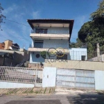 Vende - Sobrado Alto Padrão - 500m²  - em Condomínio Fechado -Jardim Ibiratiba, aos pés da Serra da Cantareira- SP.