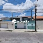 Casa Duplex à venda, 4 quartos, 4 suítes, 3 vagas, Jardim das Oliveiras - Fortaleza/CE