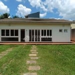 Casa com Amplo Quintal à venda na Vila Giglio em Atibaia/SP