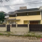 Casa com 5 quartos à venda na Olinda Celestina Lacerda, 388, Carianos, Florianópolis