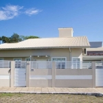 Casa com 3 quartos à venda na Rua Professor Américo Vespúcio Prates, 286, Carianos, Florianópolis