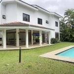 Casa à venda de 790M²,  4 Dormitórios, 2 suites, lareira, piscina, 4 vagas,no Residencial 2, Alphav