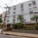 Apartamento no Bairro Petrópolis, de 2 dormitórios, living para 2 ambientes, cozinha, banheiro social com box de vidro. Condomínio com salão de festas, bicicletário, câmeras de monitoramento, vaga rot