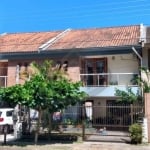 Vende excelente casa com 3 dormitórios, sala de jantar, 1 suíte, sala de jogos, vaga para 2 carros e semi mobiliada. &lt;BR&gt;Agende já sua visita!