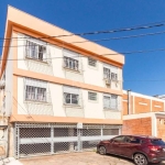 Apartamento localizado no bairro Bom Jesus, com 85m² no 2º andar, frente. Imóvel com 3 dormitórios, sala de estar/jantar, cozinha, banheiro social, área de serviço e pisos em cerâmica e carpete. Imóve