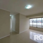 Apartamento 2 dormitórios reformado sem vaga- Baltazar de Oliveira Garcia- São Sebastião&lt;BR&gt;&lt;BR&gt;Apartamento  57m² privativos, 2 dormitórios e 1 banheiro, localizado na Avenida Baltazar de 