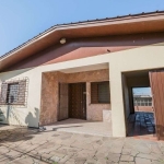 Casa de 159m² - 2 dormitórios, 3 vagas no bairro Rubem Berta