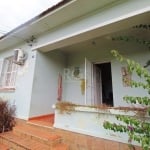 Casa para Venda - 264m², 3 dormitórios, 2 vagas - Santa Tereza