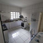 Casa para Venda em Campinas, Jardim Yeda, 2 dormitórios, 2 banheiros, 2 vagas