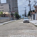 Excelente casa de Condomínio de 02 dormitórios, 02 Banheiro, 01 Sala, 01 Cozinha, 01 Vaga de Garagem O imóvel está localizado na Vila Caiçara, bairro que vem recebendo cada vez mais investimentos na i