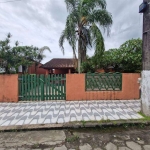 Casa isolada de 2 dormitórios no bairro Caiçara!