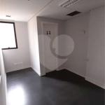 CONJUNTO COMERCIAL 300 M² COM 07 SALAS - 12 BANHEIROS - 07 VAGAS NA SAÚDE - LOCAÇÃO