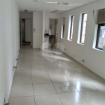 Vendo conjunto comercial com 50m² na Santa Cecília ( frente )