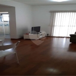 Apartamento à venda no bairro da Saúde.