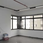 Sala / Conjunto Comercial 52 m² 01 Banheiro 01 Vaga - Metrô Saúde - Locação.