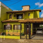 Casa com 3 quartos à venda na Avenida Doutor Rubem Knijnik, 87, Rubem Berta, Porto Alegre