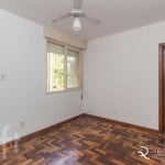 Apartamento com 3 quartos à venda na Rua Carlos Ferreira, 305, Teresópolis, Porto Alegre