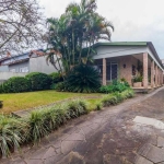 Casa com 3 quartos à venda na Rua Morano Calabro, 358, Ipanema, Porto Alegre