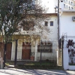 Casa com 3 quartos à venda na Rua Afonso Arinos, 536, Camaquã, Porto Alegre