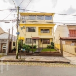 Casa com 6 quartos à venda na Rua Monte Arraes, 232, Nonoai, Porto Alegre