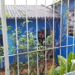 Casa com 2 quartos à venda na Natal, 91, Medianeira, Porto Alegre