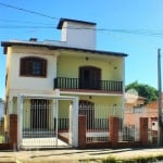 Casa com 4 quartos à venda na Travessa Orion, 131, Vila Ipiranga, Porto Alegre