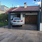 Casa com 4 quartos à venda na Avenida João XXIII, 57, São Sebastião, Porto Alegre