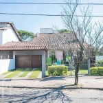 Casa com 4 quartos à venda na Rua Marquês do Maricá, 341, Vila Nova, Porto Alegre