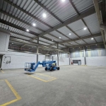 Galpão para alugar em Valinhos, Macuco, com 1700 m², Condomínio Industrial Portal Anhanguera