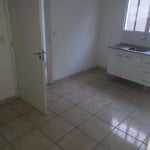 Casa com 1 dormitório para alugar, 65 m² por R$ 1.000,00/mês - Vila São José - Diadema/SP