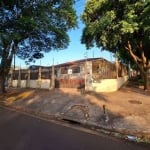 Casa com 4 dormitórios para alugar, 193 m² por R$ 3.000,00/mês - Vila Morangueira - Maringá/PR