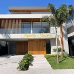 Alphaville Casa triplex de alto padrão com 5 suítes na Barra da Tijuca